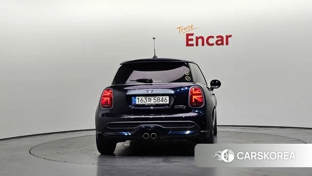 Mini Cooper S id 4524278 из Кореи 28