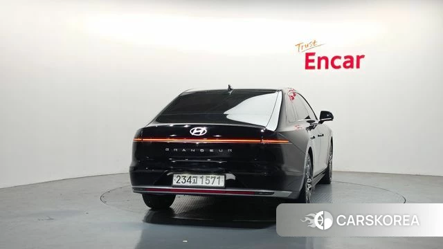Hyundai Grandeur (GN7) id 4230697 из Кореи 26