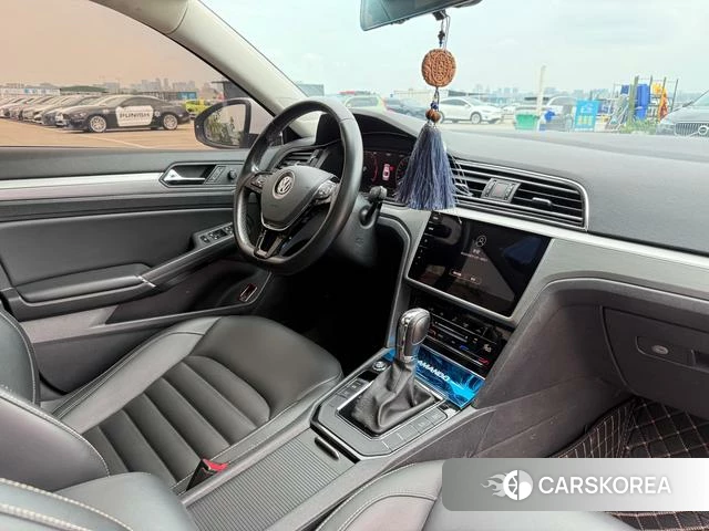 Volkswagen Lingdu 2022 Белый из Китая, фото 6