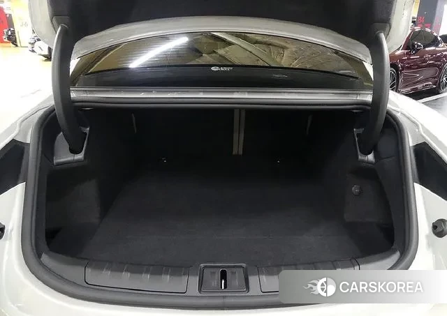 Porsche Taycan id 3518172 из Кореи 14