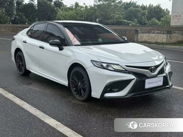 Toyota Camry 2022 Белый из Китая, фото 5