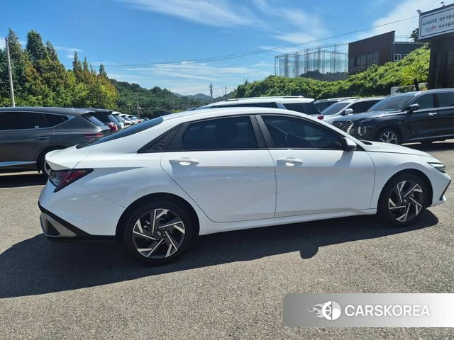 Hyundai The New Avante (CN7) id 4681818 из Кореи 12