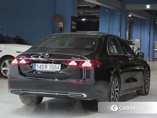 Mercedes-Benz E-Class W214 id 3523149 из Кореи 14