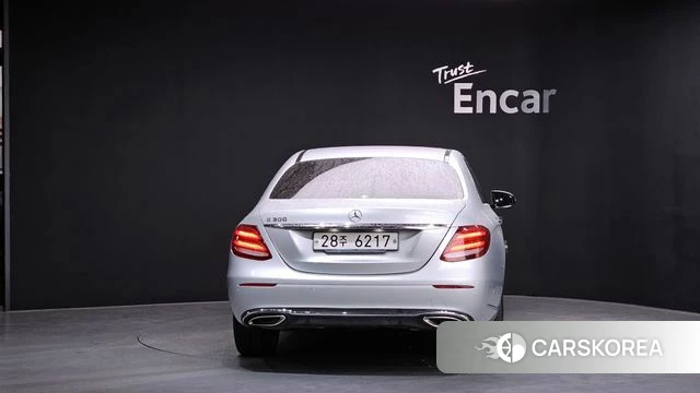 Mercedes-Benz E-Class W213 id 3911999 из Кореи 14