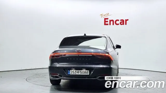 Hyundai The New Grandeur IG Hybrid id 2694798 из Кореи 14