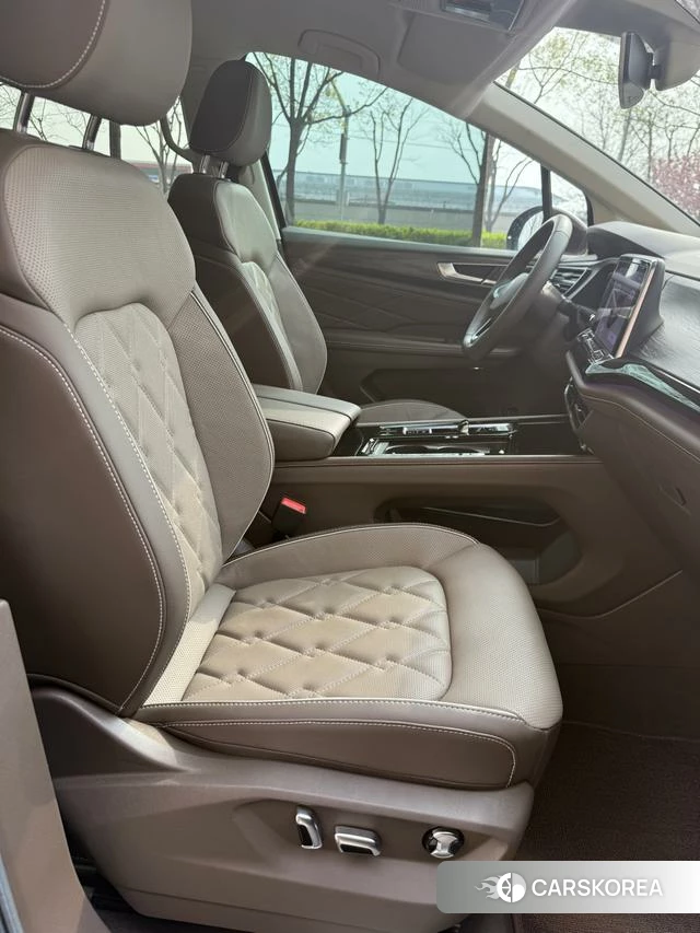 Volkswagen Weiran id 4265824 из Китая 24