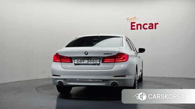 BMW 5 Series (G30) id 4552103 из Кореи 26
