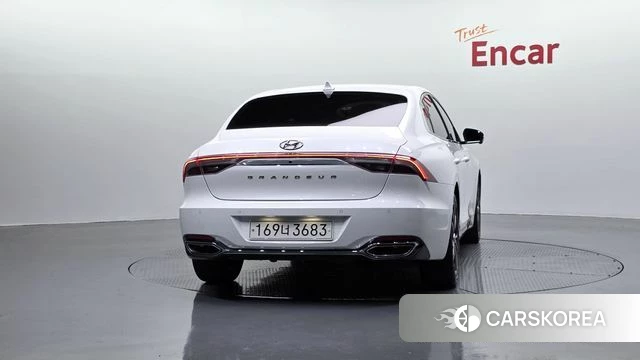 Hyundai The New Grandeur IG id 4361521 из Кореи 27