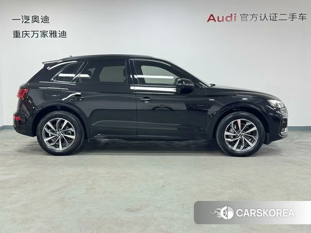 Audi Q5L id 4213336 из Китая 14