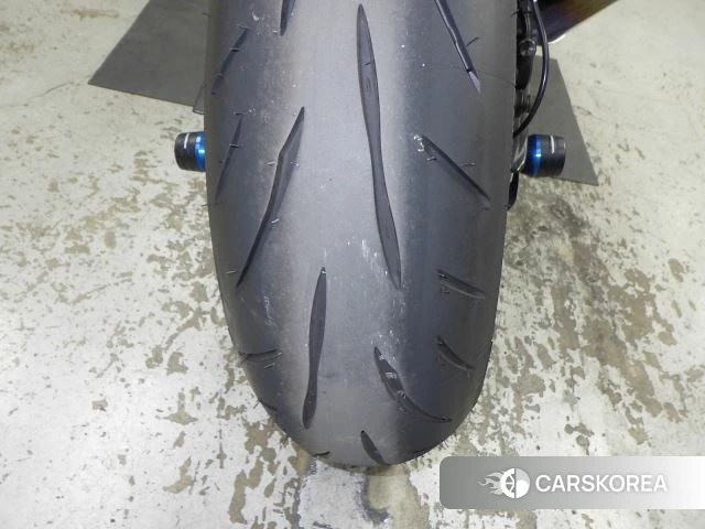 Suzuki GSX-S1000 id 4183615 из Японии 18