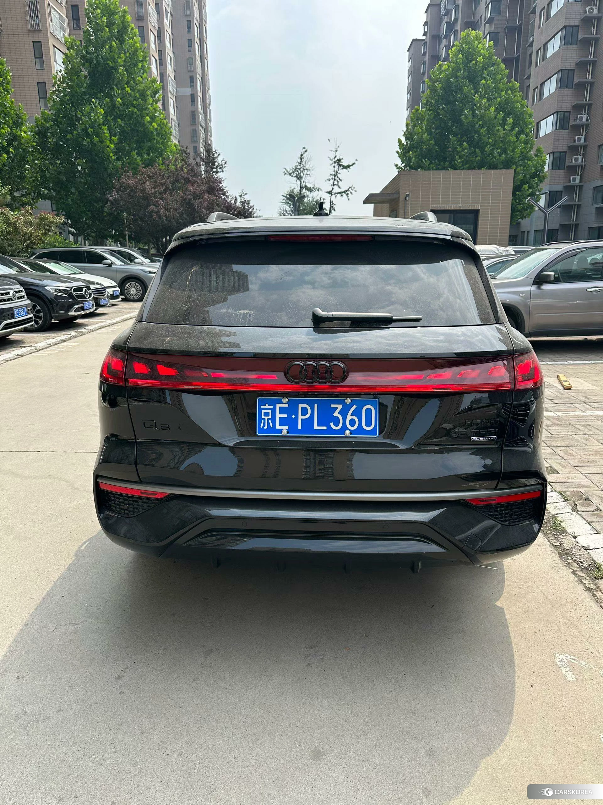 Audi Q6 2022 Черный из Китая, фото 4