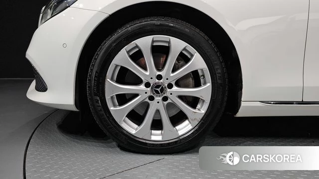 Mercedes-Benz E-Class W213 id 4742082 из Кореи 27