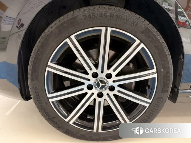 Mercedes-Benz V-class id 4359646 из Китая 14
