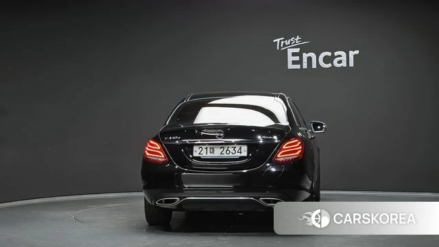 Mercedes-Benz C-Class W205 id 3853609 из Кореи 14