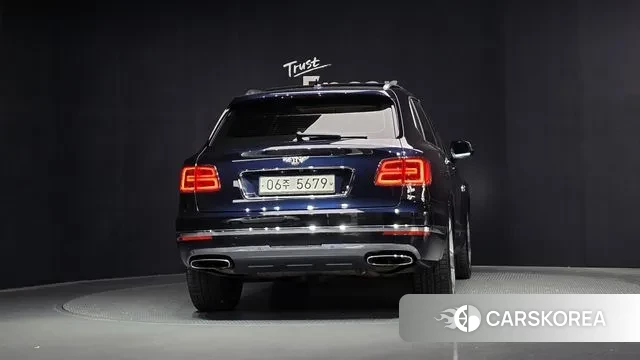 Bentley Bentayga id 3380784 из Кореи 14