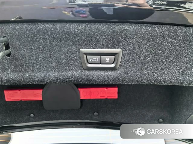 BMW M3 2023 Черный из Китая, фото 5