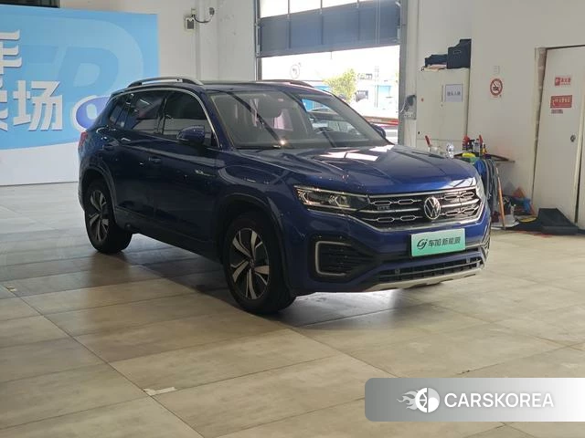 Volkswagen Tanyue GTE 2022 Синий из Китая, фото 4