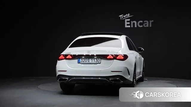 Mercedes-Benz E-Class W214 id 3731186 из Кореи 14