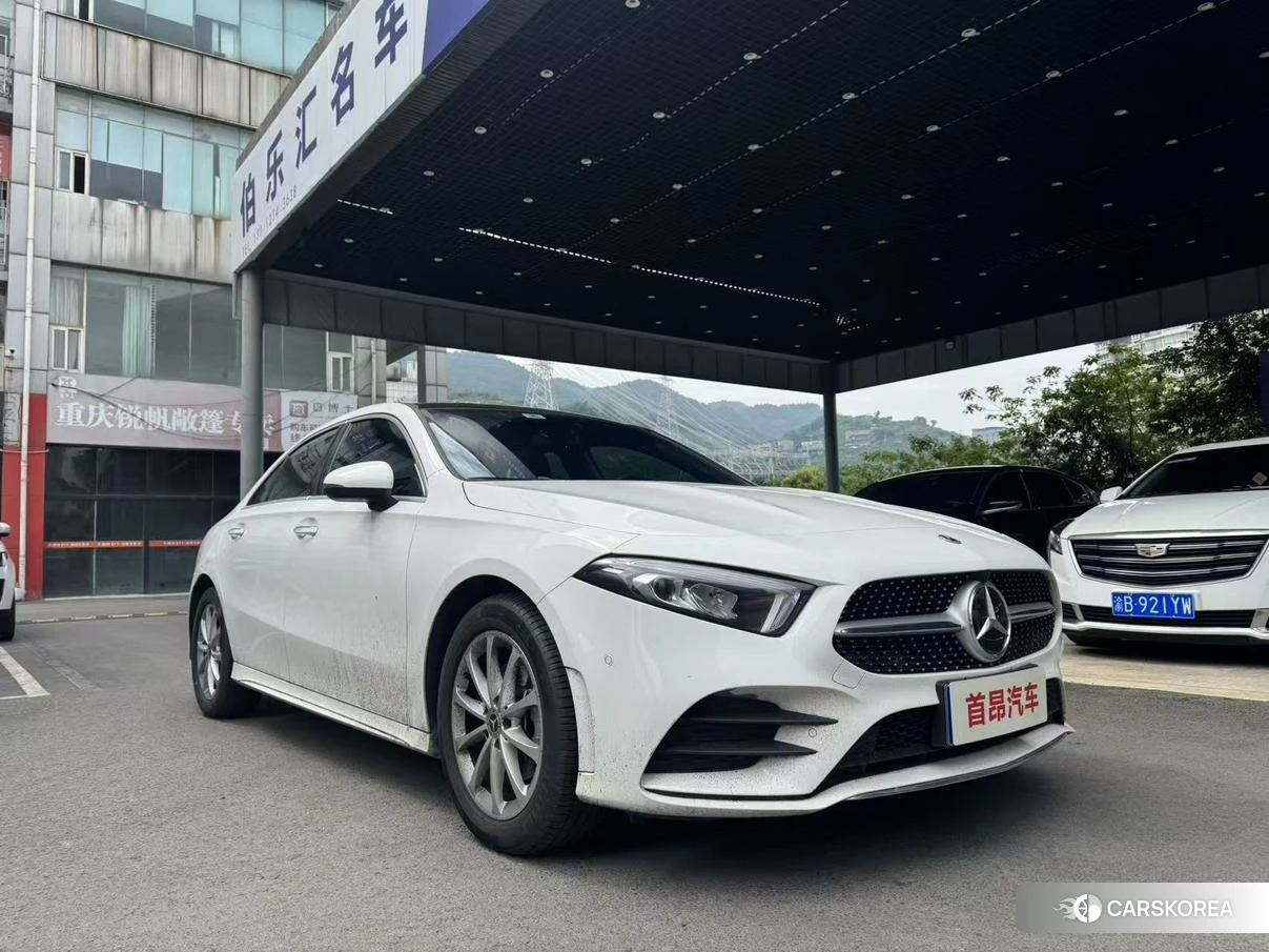 Mercedes-Benz Class A 2021 Белый из Китая, фото 4