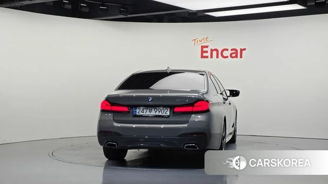 BMW 5 Series (G30) id 4774920 из Кореи 24