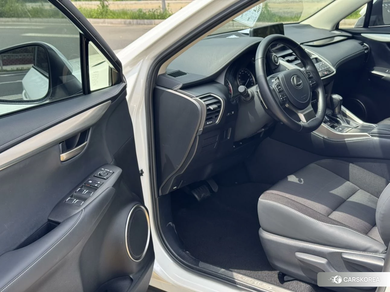 Lexus NX id 4452412 из Китая 11
