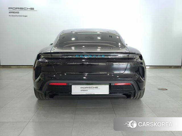 Porsche Taycan id 4336454 из Кореи 14
