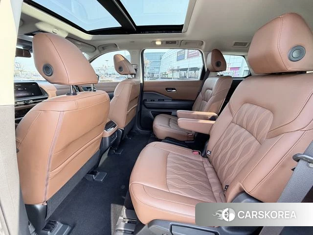 Nissan Exploring the land id 4273105 из Китая 10