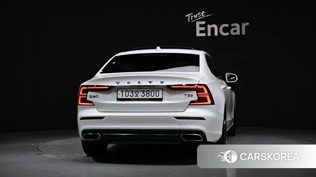 Volvo S60 3rd generation id 4180111 из Кореи 14