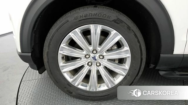 Ford Explorer 6th Generation id 3819833 из Кореи 14