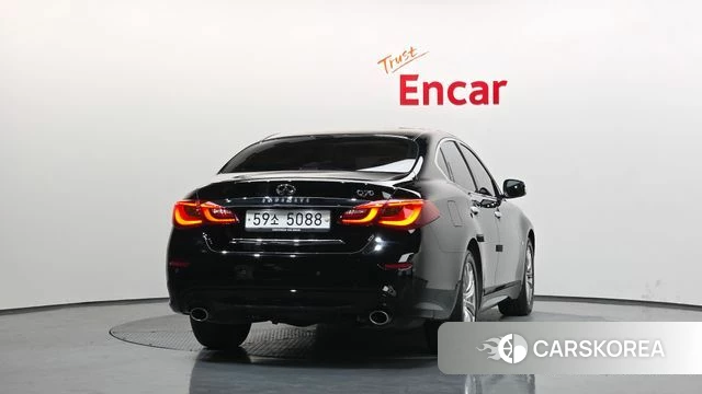 Infiniti Q70 id 3845179 из Кореи 14