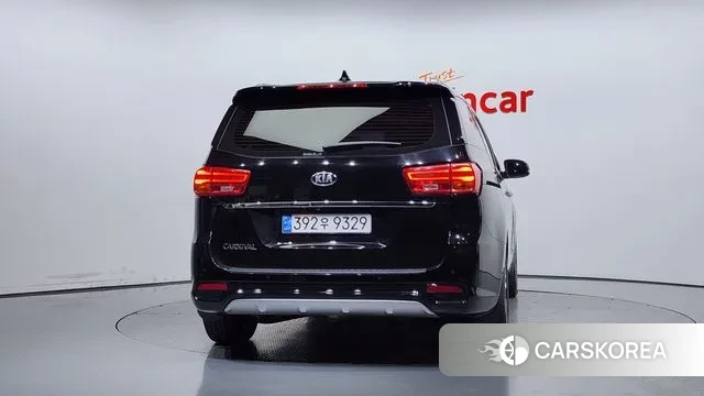 Kia The New Carnival id 3004263 из Кореи 14