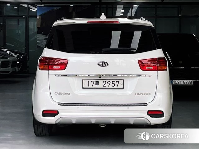 Kia The New Carnival id 4188533 из Кореи 14