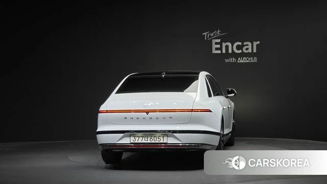 Hyundai Grandeur Hybrid (GN7) id 4897712 из Кореи 30