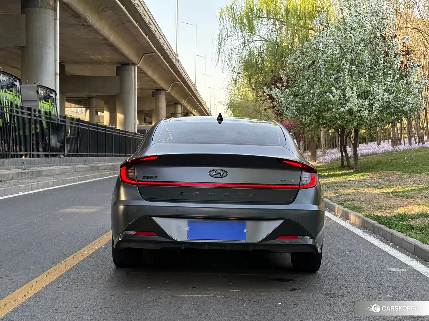 Hyundai Sonata 2022 Silver/gray из Китая, фото 4