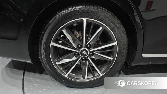 Hyundai The New Grandeur IG id 4750436 из Кореи 27