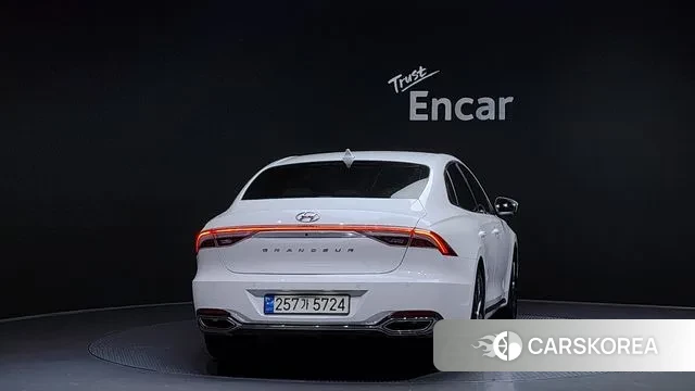 Hyundai The New Grandeur IG id 3442979 из Кореи 14