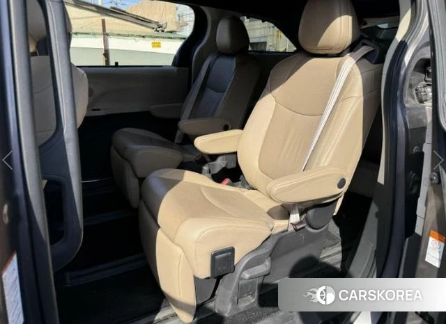 Toyota Sienna 4th Generation id 4202614 из Кореи 14