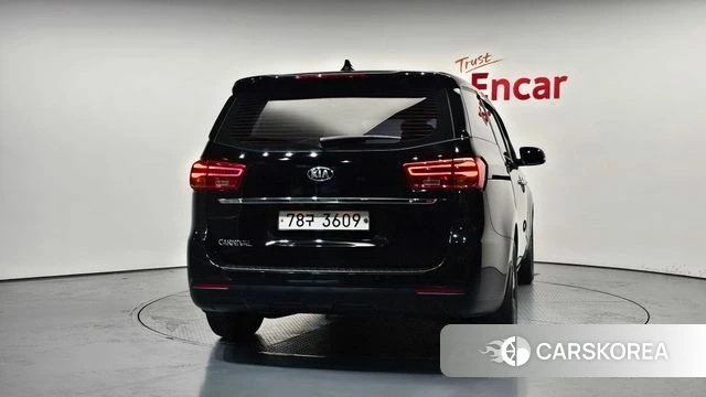 Kia The New Carnival id 4633281 из Кореи 14