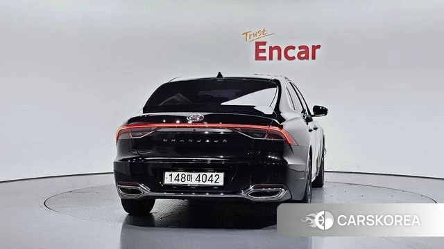 Hyundai The New Grandeur IG Hybrid id 4423808 из Кореи 14