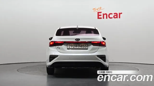 Kia Come New K3 id 2716341 из Кореи 14