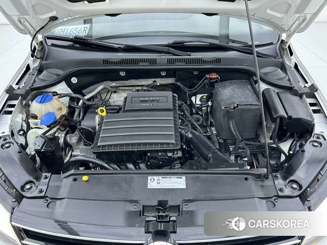 Volkswagen Sagitar id 4253721 из Китая 22