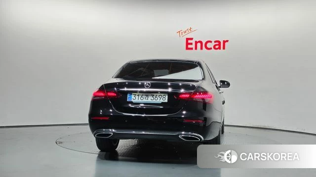 Mercedes-Benz E-Class W213 id 4893377 из Кореи 27