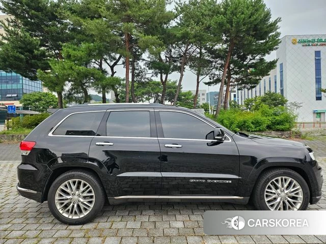 Jeep Grand Cherokee id 4596125 из Кореи 14