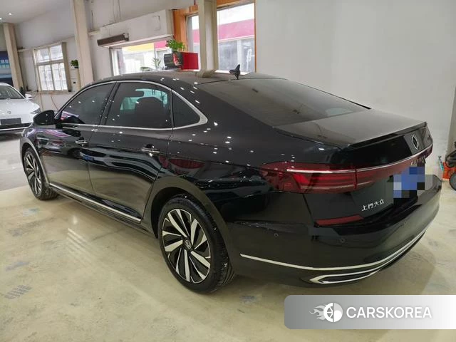 Volkswagen Passat 2025 Черный из Китая, фото 4