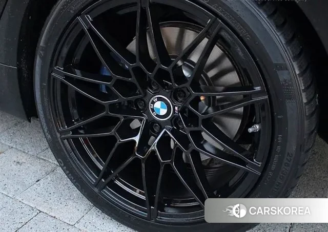 BMW 5 Series (G30) 2019 Серый из Кореи, фото 4