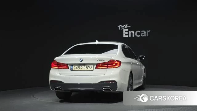 BMW 5 Series (G30) id 3800751 из Кореи 14