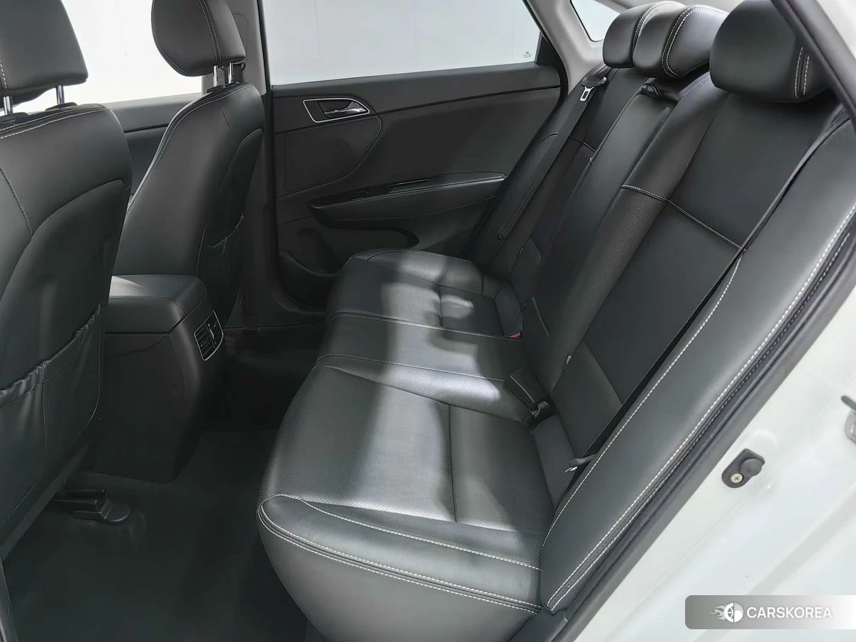 Hyundai Name picture 2019 Белый из Китая, фото 4