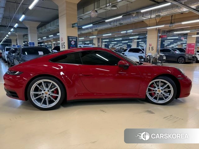 Porsche 911(992) id 4508001 из Кореи 12