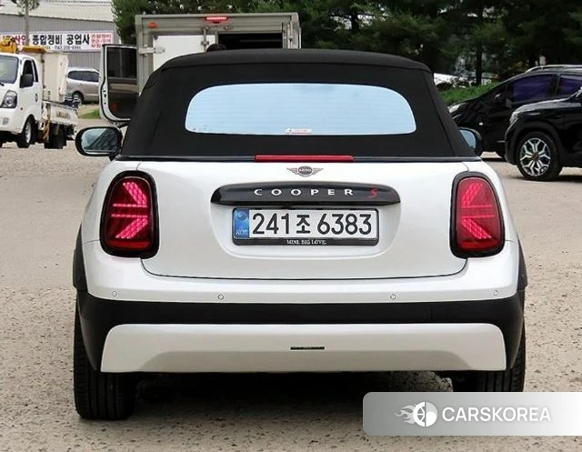 Mini Cooper S Convertible 4th Generation id 4493352 из Кореи 14