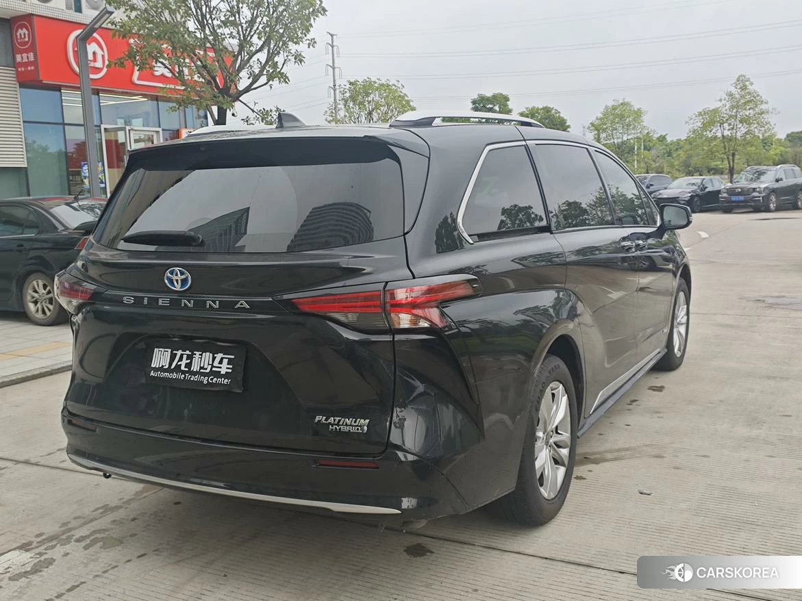 Toyota Saina 2021 Черный из Китая, фото 4